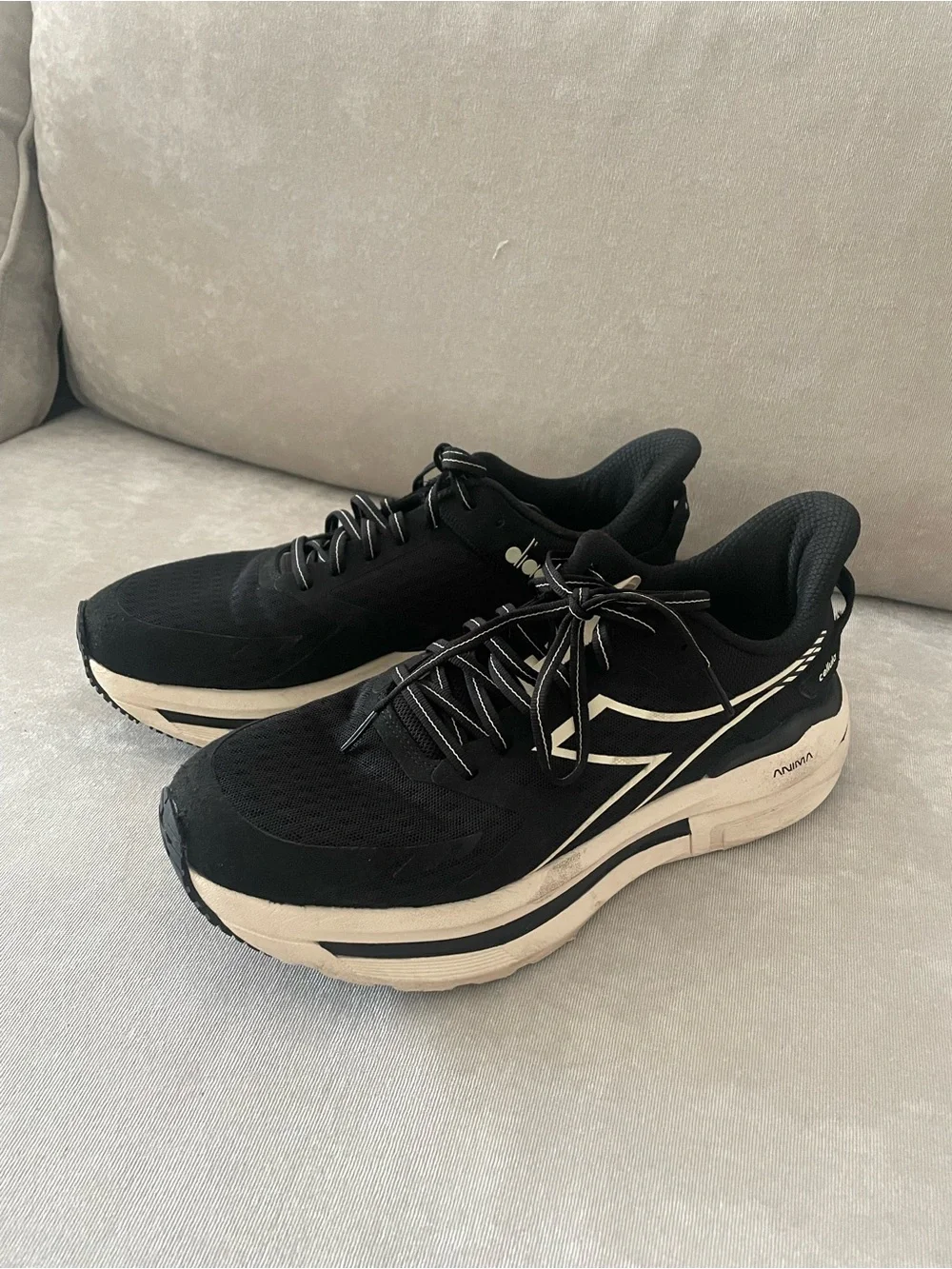 Diadora Running Shoes
